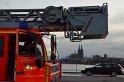 Einsatz BF Hoehenretter Koelner Seilbahn Hoehe Zoobruecke P2248